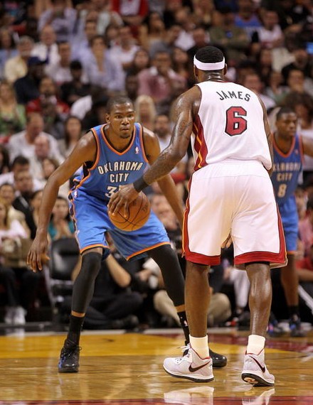 足球场上任 足球场上任