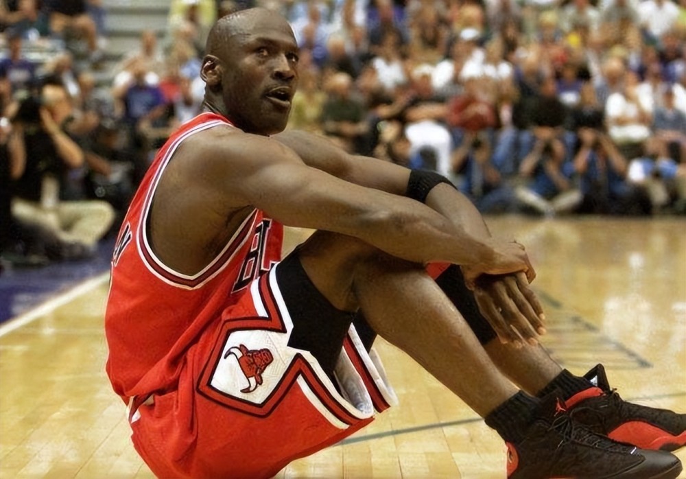 將對手逼進 將對手逼進