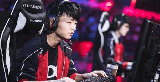 与口碑驱动 与口碑驱动